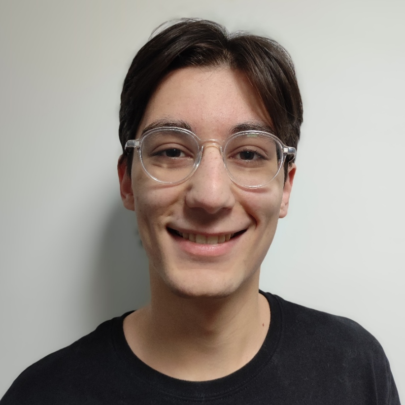 Portrait of Ilan Lannurien